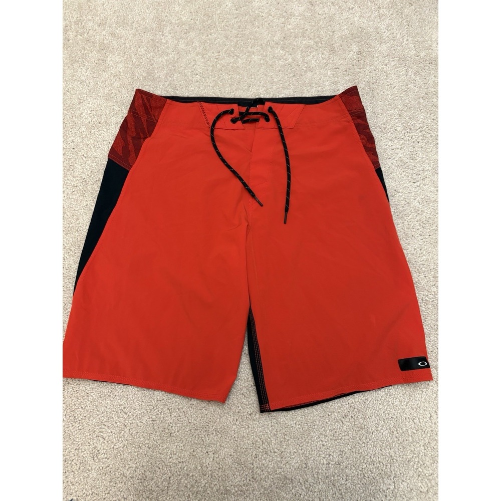Men's Oakley Red Black Swim Trunk Bottoms Y2K Size 34